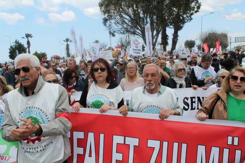 Emekliler meydanlara indi: Ekmek bile lüks hale geldi - Resim: 4