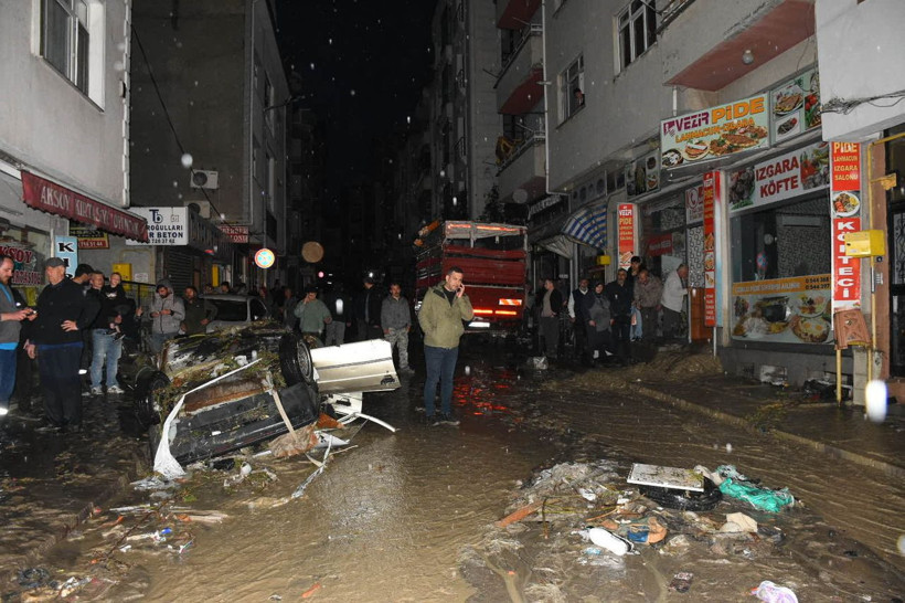 Samsun'u sel vurdu: Felaketin boyutu gün ağarınca ortaya çıktı - Resim: 7