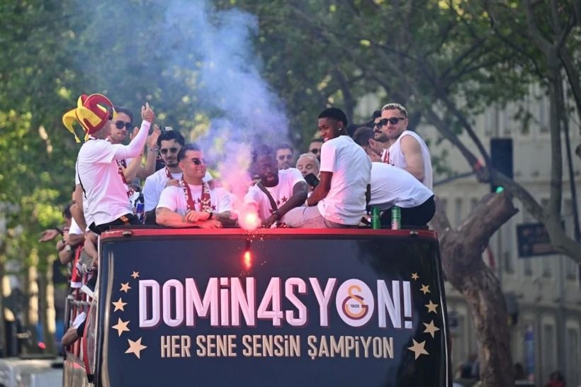 Galatasaray'da şampiyonluk kutlamaları - Resim: 4