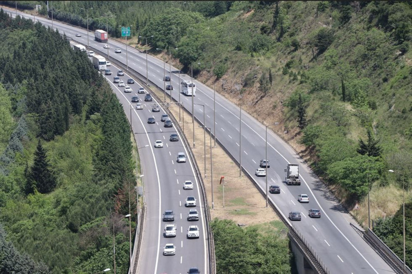 Kurban Bayramı dönüşü bazı kavşaklar trafiğe kapatıldı: Bu istikametlere dikkat - Resim: 13