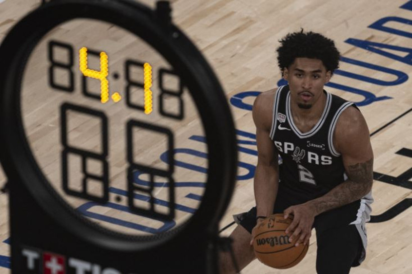 NBA finalinde Spurs'ten Kritik deplasman zaferi - Resim : 1