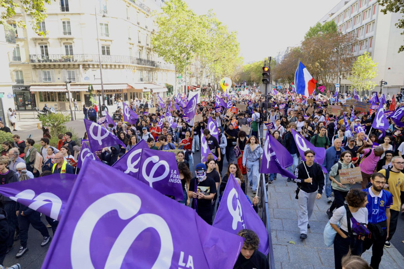 Fransa’da hükümet politikaları protesto edildi - Resim: 5