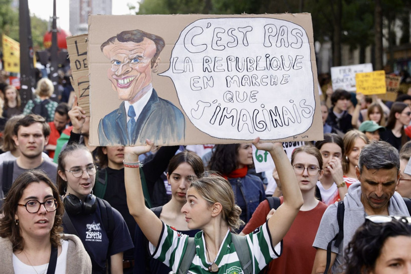 Fransa’da hükümet politikaları protesto edildi - Resim: 7