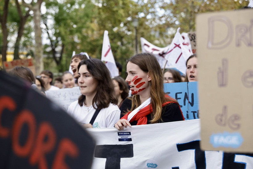 Fransa’da hükümet politikaları protesto edildi - Resim: 13