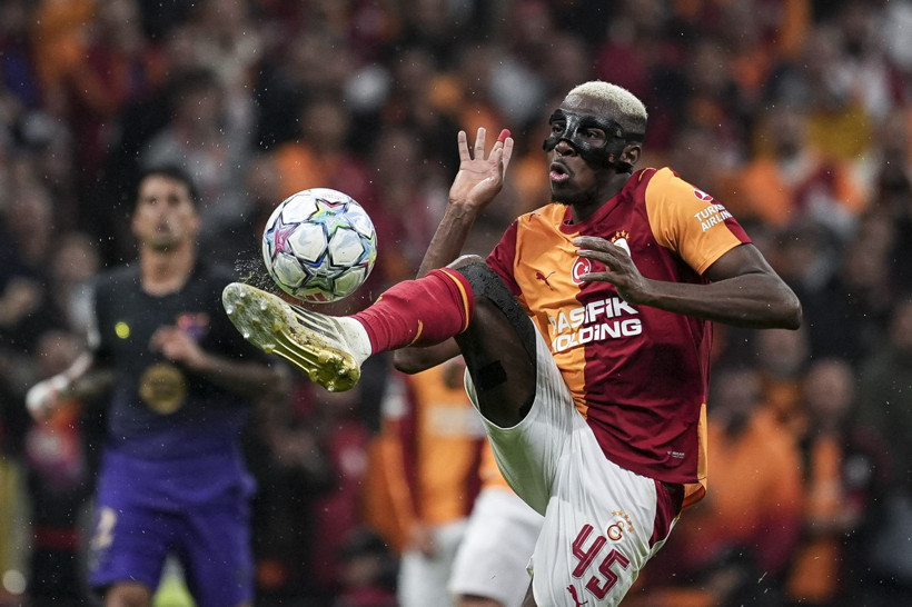 Tümer Metin’den Galatasaray’ın yıldızına yaylım ateşi: Soyunma odasında gırtlağına yapışırım - Resim: 1