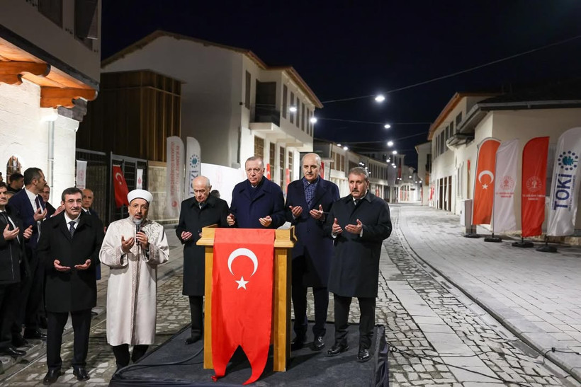 Hatay Depremi Dosyası | B&ouml;l&uuml;m 2: Hatay&rsquo;ı ne S&uuml;leyman&rsquo;ın ihsanı kurtarır ne Sinan&rsquo;ın vitrini! - Resim : 1
