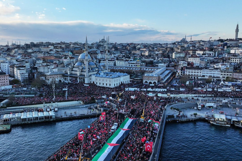 Da Vinci’nin yarım kalan düşünden 520 bin kişilik "vicdan seline": Galata Köprüsü’nün sırları - Resim: 18
