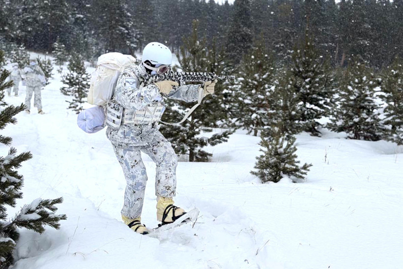 Karda iz bırakan yiğitler: Komandoların kış eğitimi - Resim : 3