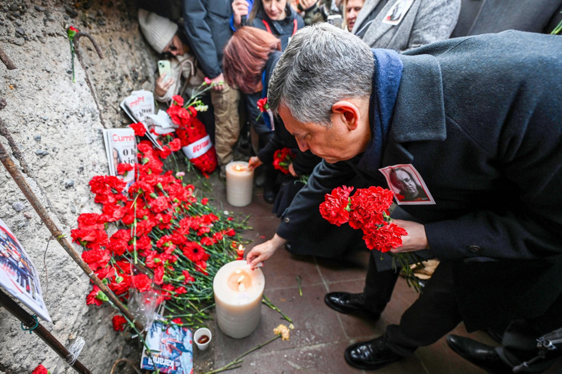 Özgür Özel, Uğur Mumcu anmasında konuştu: O tuğlaları paramparça edeceğiz - Resim : 2