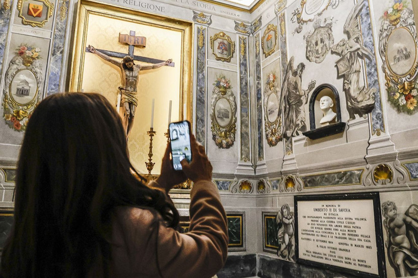 Roma’da restorasyon skandalı: Tarihi freskte Meloni benzerliği… Kilise şaşkın - Resim: 11