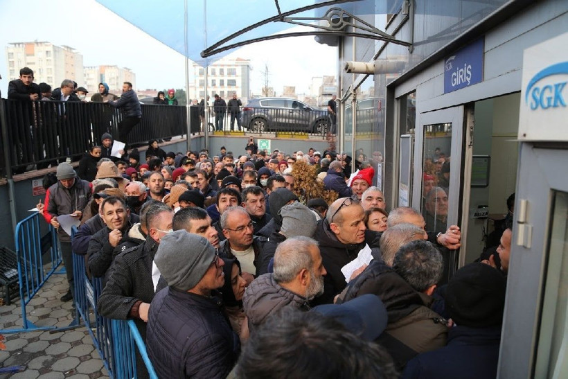 Kademeli emeklilik geliyor: 12 milyon kişiyi ilgilendiriyor… Tarihi verdi - Resim: 1