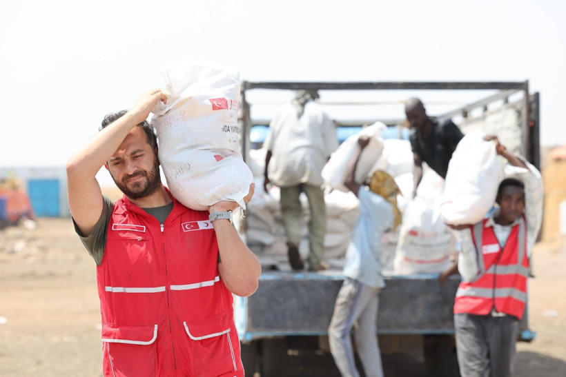 21 ülkede Ramazan yardımı: Türk Kızılay'dan gözyaşartan destek - Resim: 2