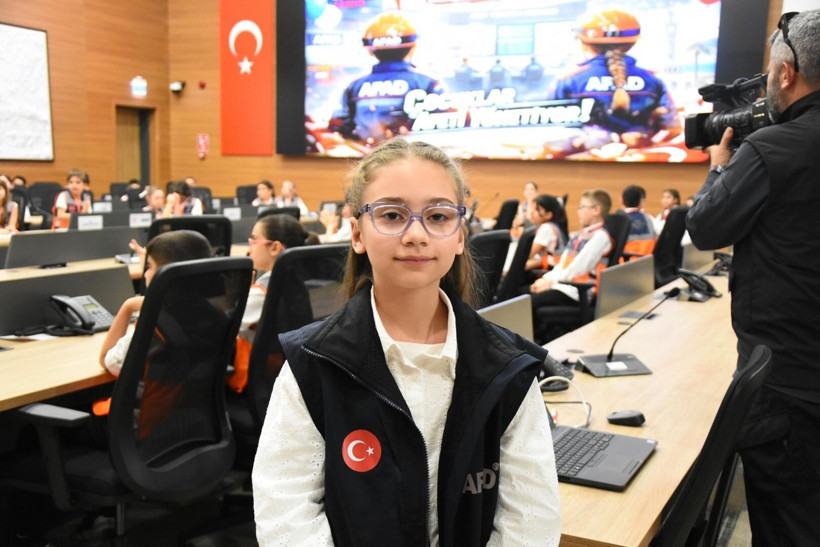 5.5’lik depremi onlar yönetti: Ezberleri bozuldu: İzmir’de komuta çocuklarda - Resim: 10