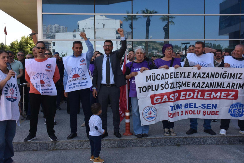 Bayraklı'da memurların eylemi devam ediyor - Resim: 2