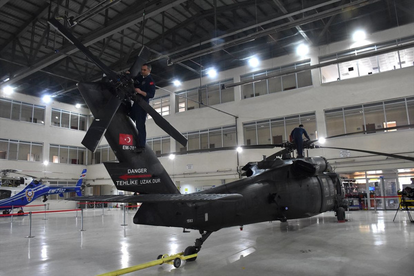 Emniyetin “havadaki gözleri” 7/24 görevde: Van semalarında suç avı - Resim: 3