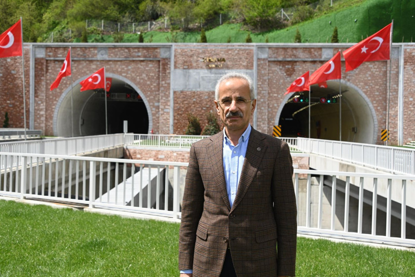 Zigana Tüneli’nden 3 yılda 5 milyondan fazla araç geçti - Resim: 7