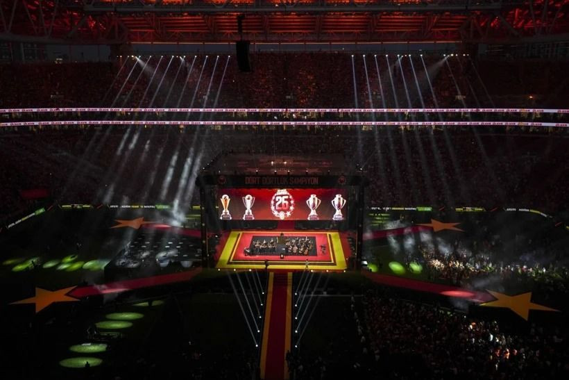 Galatasaray'da şampiyonluk kutlamaları: Rams Park tıklım tıklım - Resim: 14