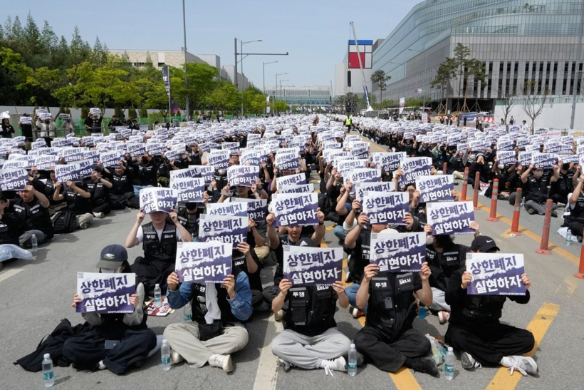 Samsung'da grev sesleri: Hisseler değer kaybetti, hükümet alarma geçti - Resim : 3