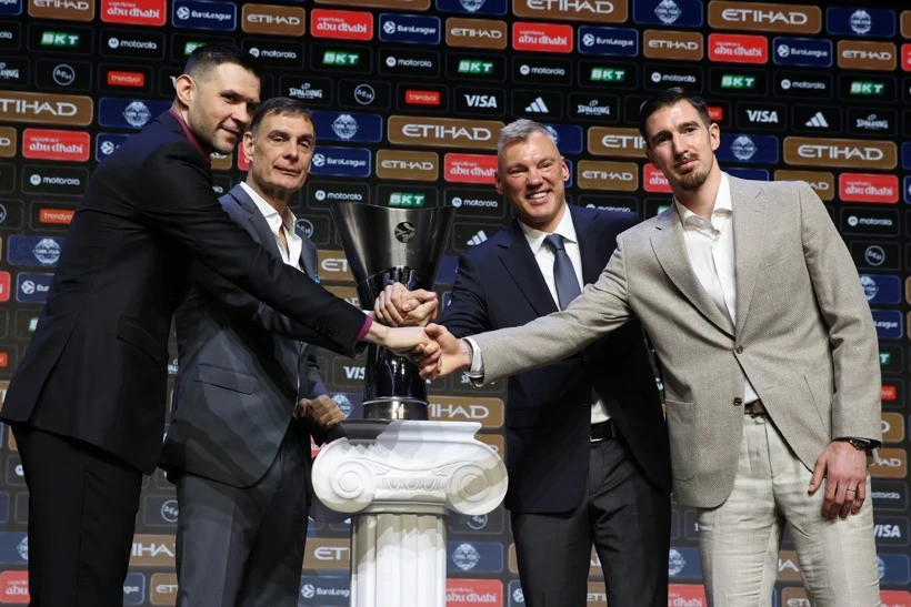 Jasikevicius ve De Colo'dan Final Four açıklamaları - Resim : 1