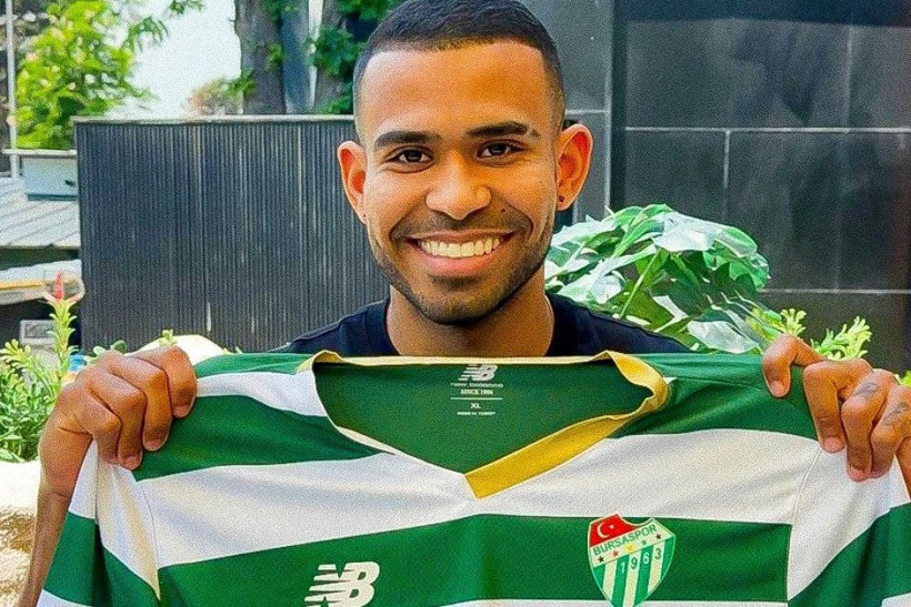 Bursaspor'dan transfer atağı: Amine Boutrah'a resmi teklif yapıldı - Resim : 1