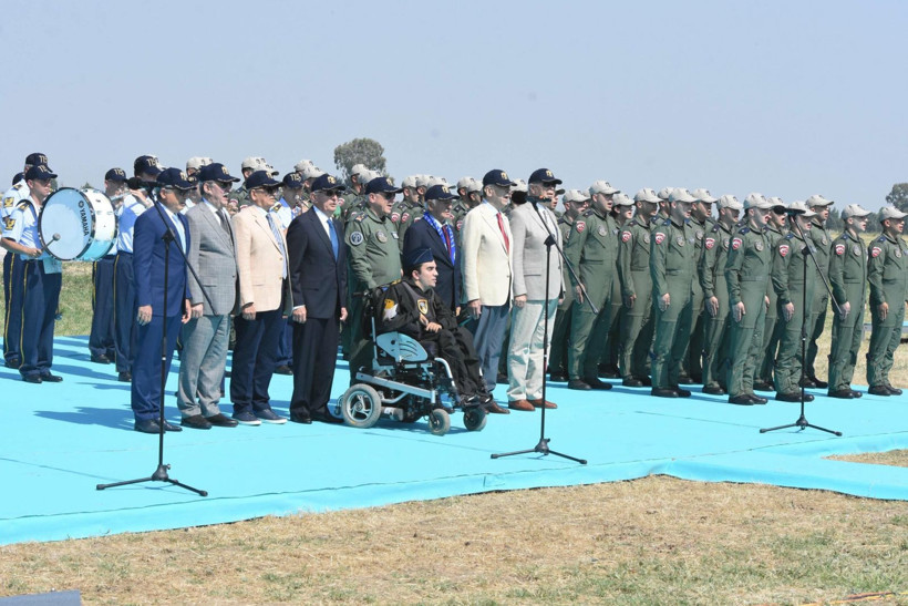 Türk yıldızları İzmir’de nefes kesti - Resim: 8