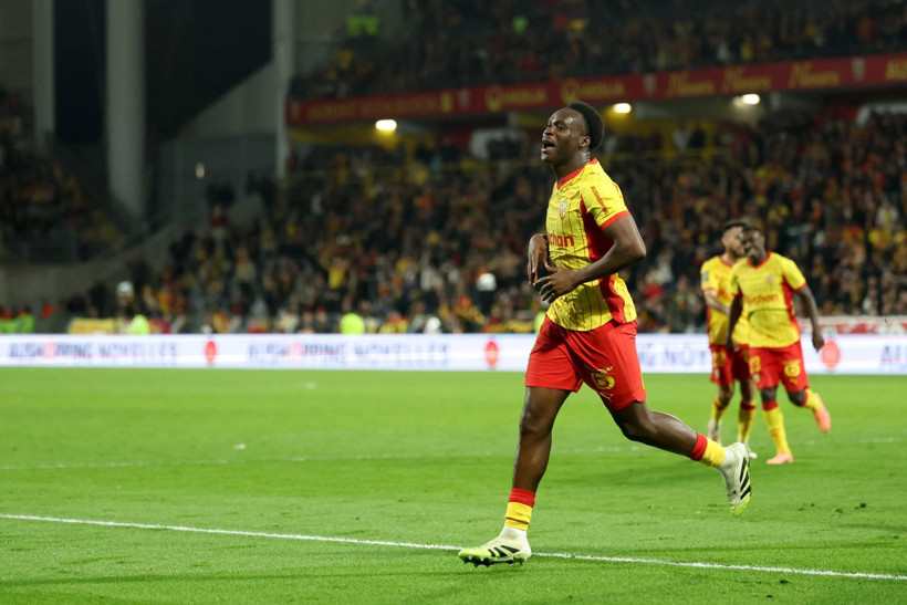 Galatasaray'dan savunmaya dev hamle: Avrupa devleriyle yarışa girdi - Resim: 3
