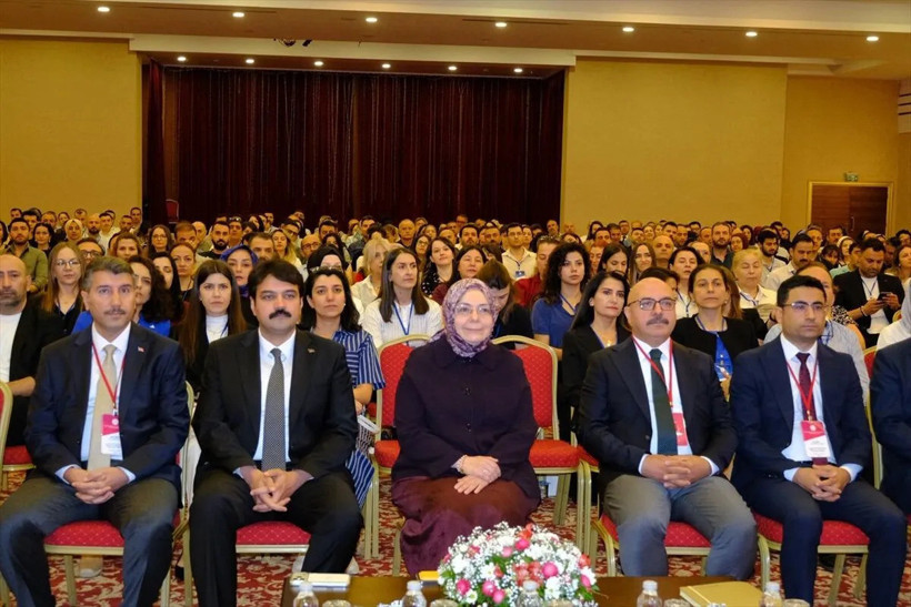 Yurt dışında görev yapacak öğretmenlerin oryantasyon programı başladı - Resim : 1