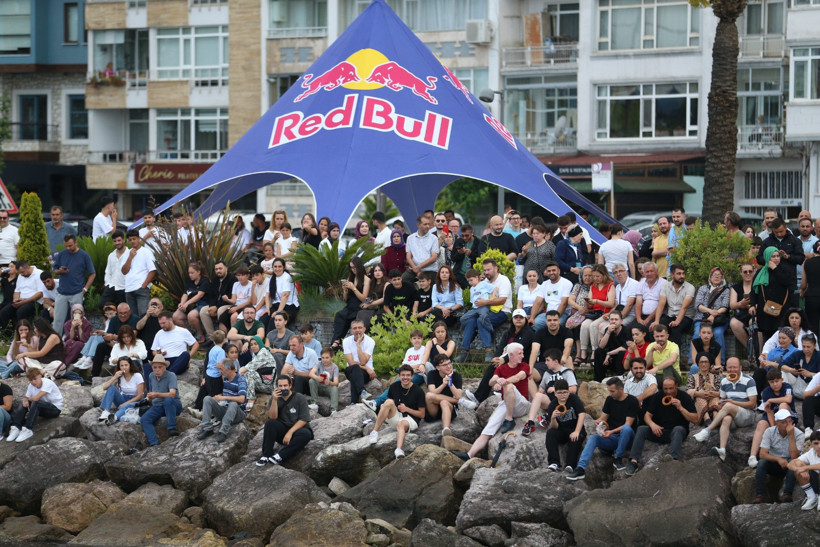 Red Bull “Yağlı Direk” etkinliği Ordu’da nefes kesti - Resim : 1
