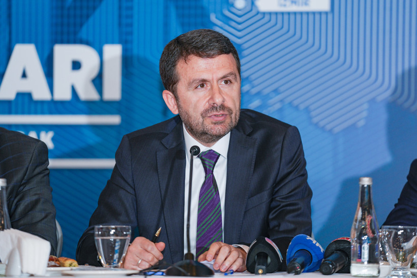 Basın İlan Kurumu Genel Müdürü Çay gazetecilerle bir araya geldi - Resim : 1