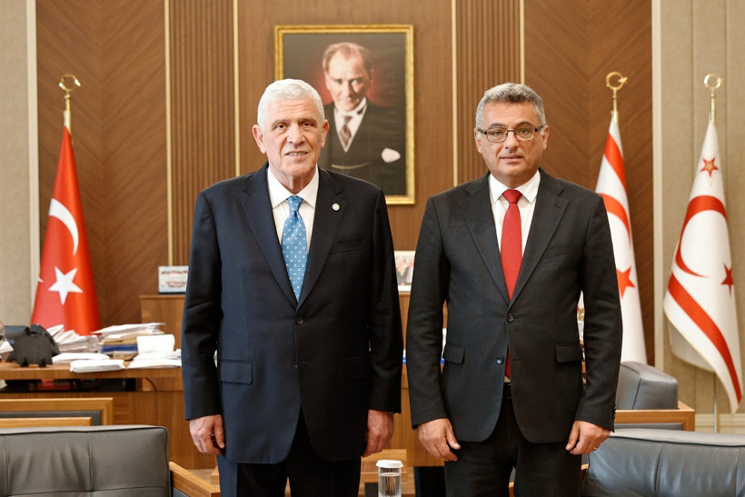 Müsavat Dervişoğlu’ndan Kıbrıs çıkarması: Erhürman'a sürpriz ziyaret - Resim : 4