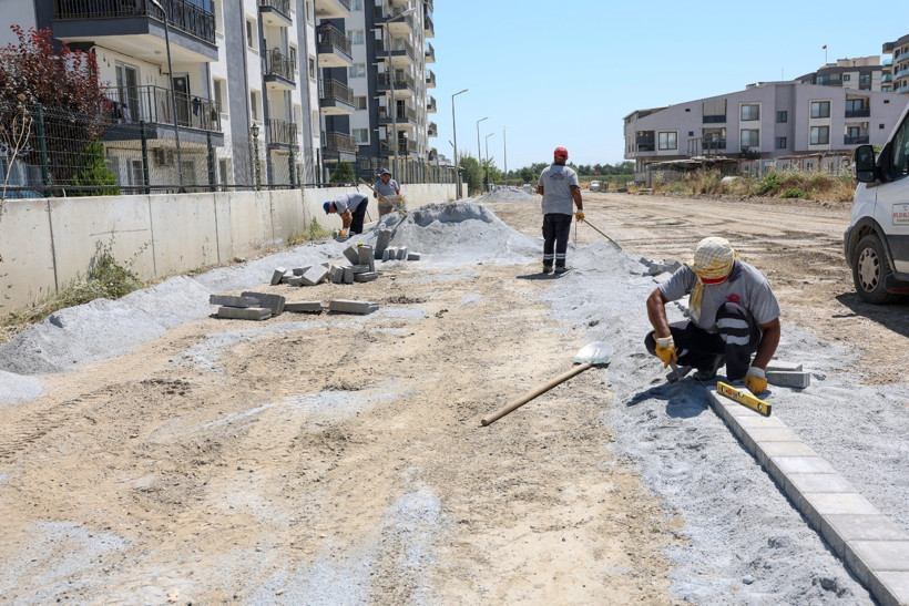Efeler Belediyesi'nden asfalt çalışmaları başladı - Resim : 2