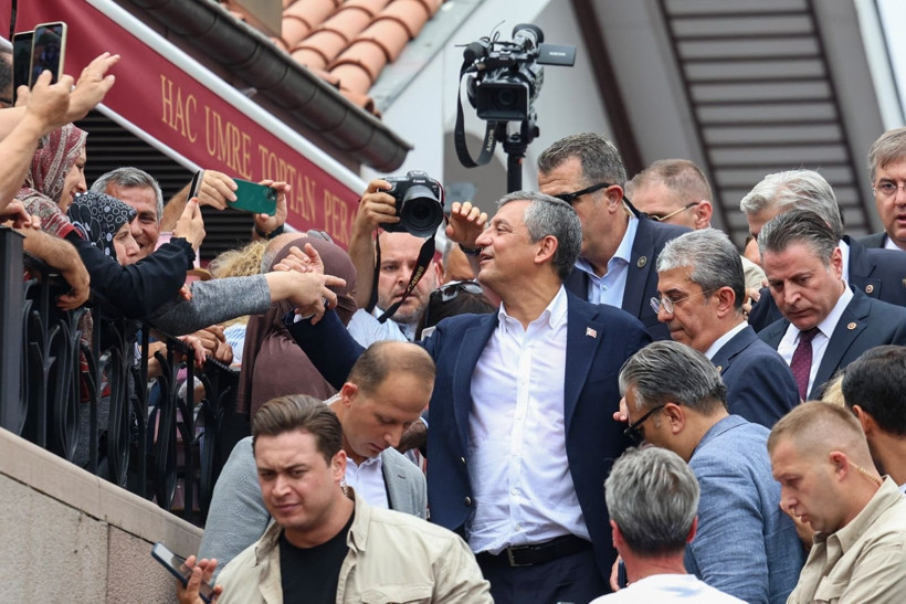 Özgür Özel Yeni Parti'nin genel başkanı seçildi: Özel'in A takımı belli oldu - Resim : 4