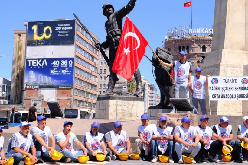 Doruk Madencilik işçileri Ulus Meydanı'nda: Şirket yönetemiyorsa devlet el koysun - Resim : 1