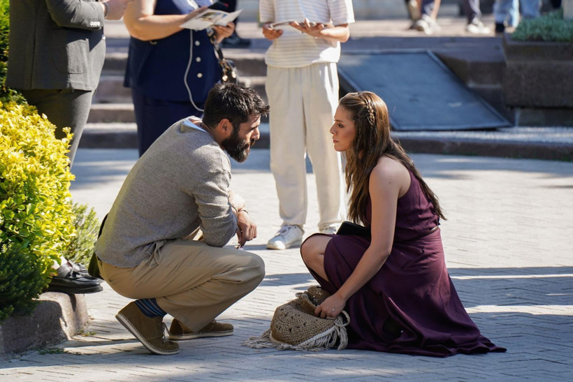 Türkiye’yi dünyaya tanıtacak yeni dizi: “The Knot” için geri sayım başladı - Resim : 7