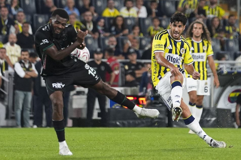 Erman Toroğlu Fenerbahçe-Konyaspor maçı sonrası küplere bindi: "Hakemler şeytan" - Resim: 7