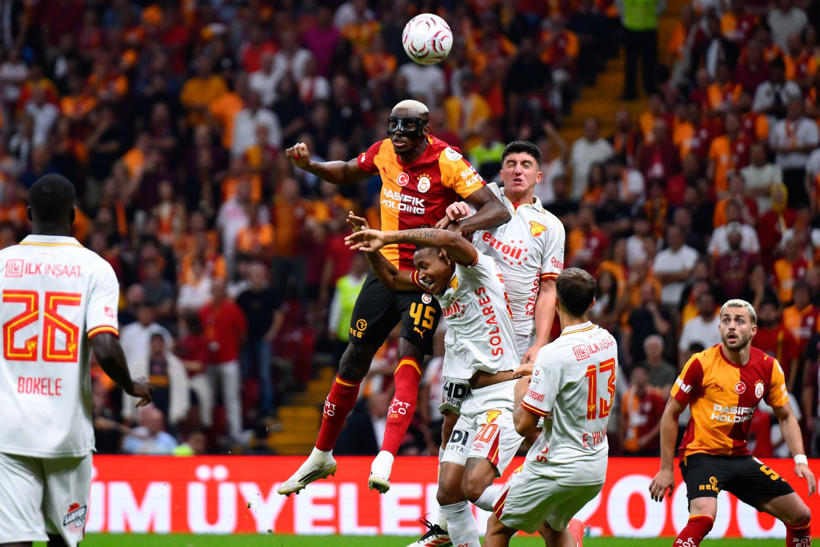 Nihat Kahveci'den Galatasaray'a sert eleştiri: "Şampiyonlar Ligi'nde sıfır çeker" - Resim: 13
