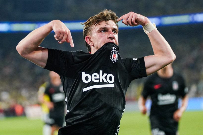 Sezonun ilk derbisinde Beşiktaş geriden gelip kazandı: 3 puan Beşiktaş'ın - Resim : 2