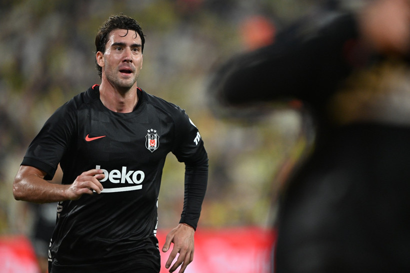 Dusan Vlahovic'ten Orkun Kökçü'ye övgü: "Messi gibi asist yaptı" - Resim : 4