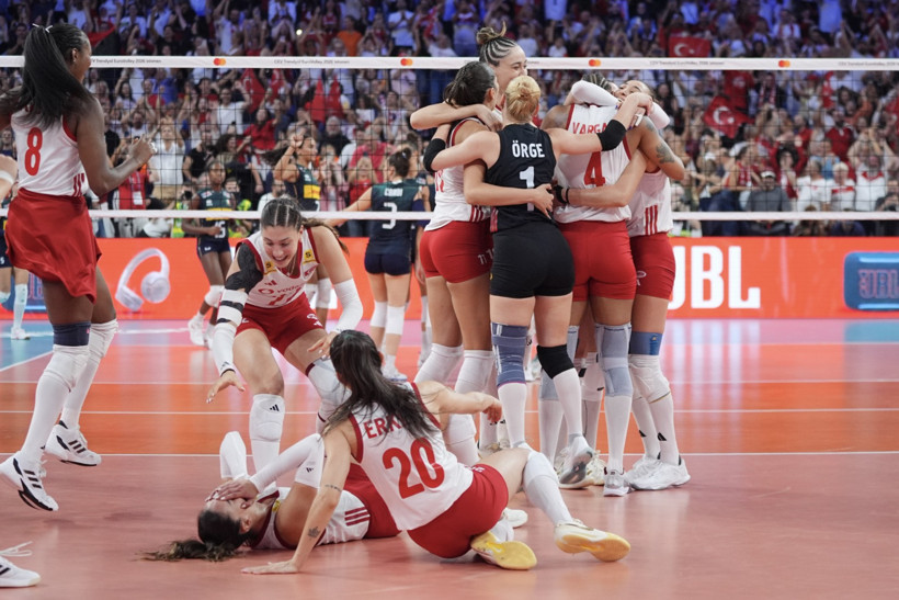 Filenin Sultanları Avrupa şampiyonu: İtalya'yı devirip tarih yazdılar - Resim : 1