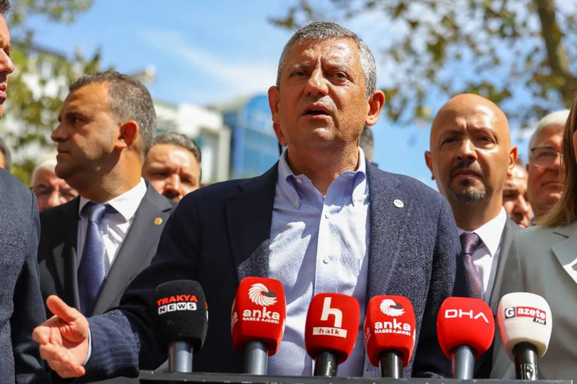 Özgür Özel'den Selçuk Mızraklı'ya tahliye sonrası telefon - Resim : 1