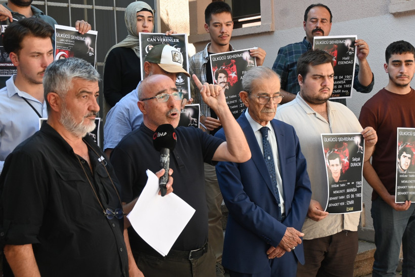 Hakkı Öznur: Kahrolsun 12 eylül cunta rejimi kahrolsun emperyalizm - Resim : 2