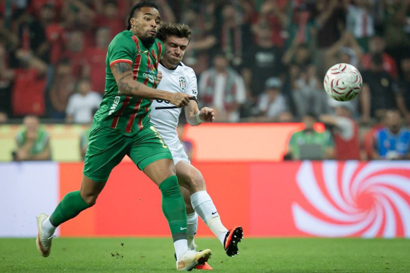 Beşiktaş liderlik fırsatını Amed'e bıraktı: Trio tartışmalı pozisyonları değerlendirdi - Resim: 16