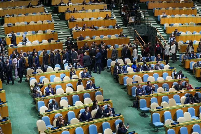 Netanyahu BM kürsüsüne çıktı, salon boşaldı: Çok sayıda ülkeden protesto - Resim : 2