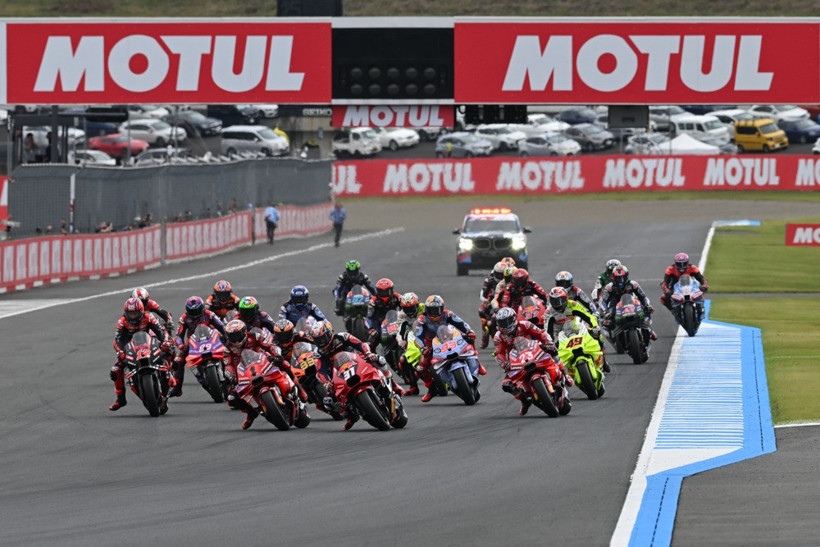 F1 Bahreyn ve MotoGP Japonya - Resim : 1