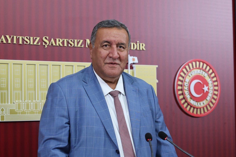Milyonlarca emekliyi heyecanlandıran teklif: Maaşlar asgari ücrete eşitlensin - Resim : 1