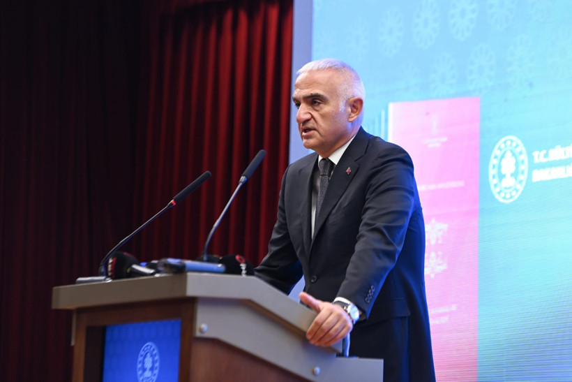 Bakan Ersoy’dan Milli Kütüphane’de birlik ve kardeşlik mesajı - Resim : 1