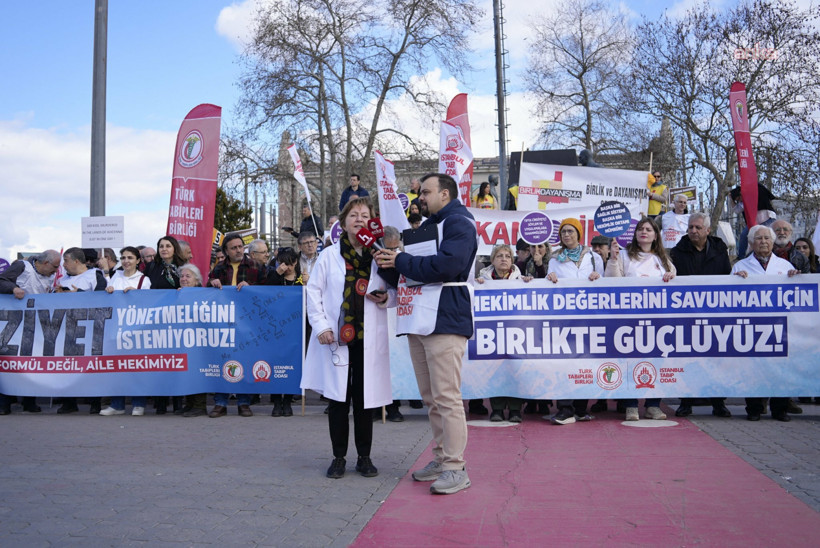Hekimler Kadık&ouml;y&rsquo;de y&uuml;r&uuml;d&uuml;: Sağlık sistemi piyasalaştırıldı - Resim : 1