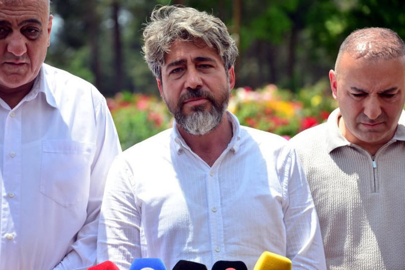 Okul saldırısının ardından ilk bayram: Ailelerden mezarlıkta ortak çağrı - Resim: 4