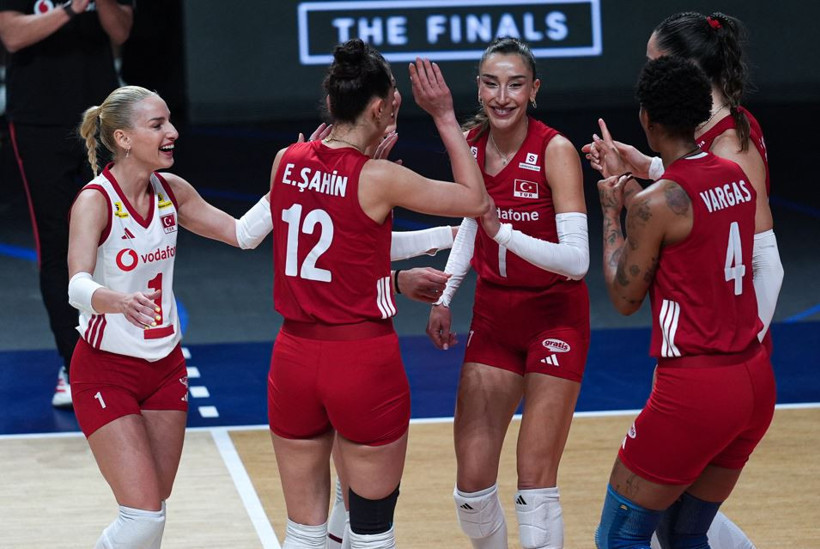 CANLI | Türkiye - Brezilya / Filenin Sultanları şampiyonluk maçında - Resim : 6