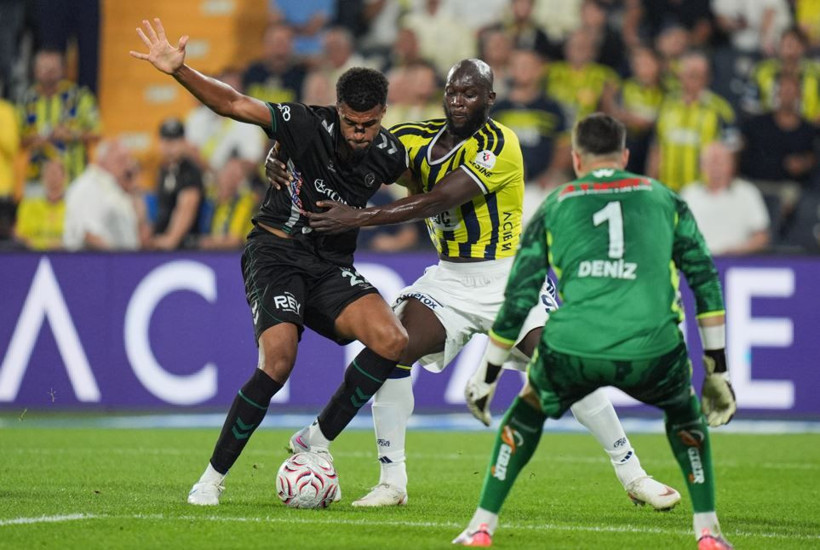 Erman Toroğlu Fenerbahçe-Konyaspor maçı sonrası küplere bindi: "Hakemler şeytan" - Resim: 12